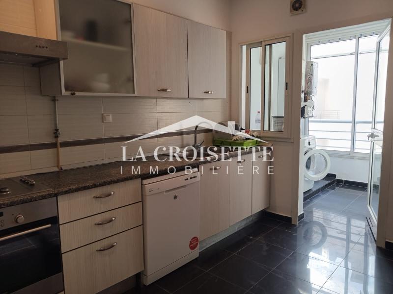 Appartement S+3 meublé vue lac aux Berges du Lac 2